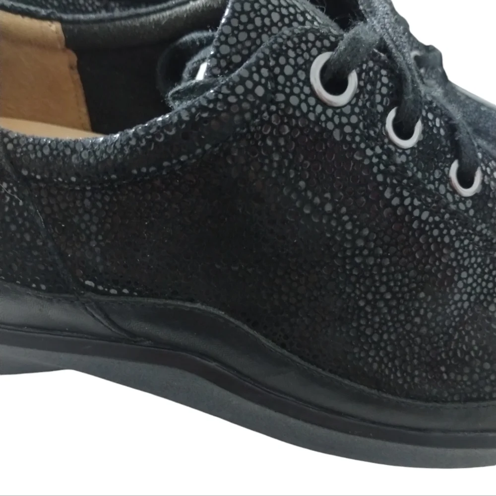 Womens Ziera Alley Black Stingray Shiny Leather Comfort Shoes Size‎ 9½ Old Money